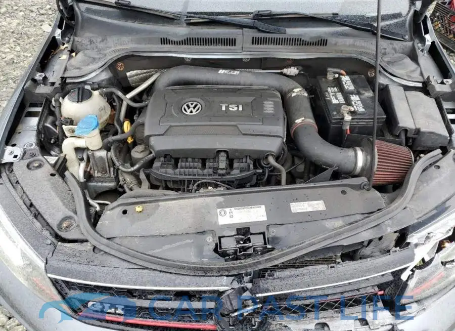 3VW4T7AJ4GM318944# 11