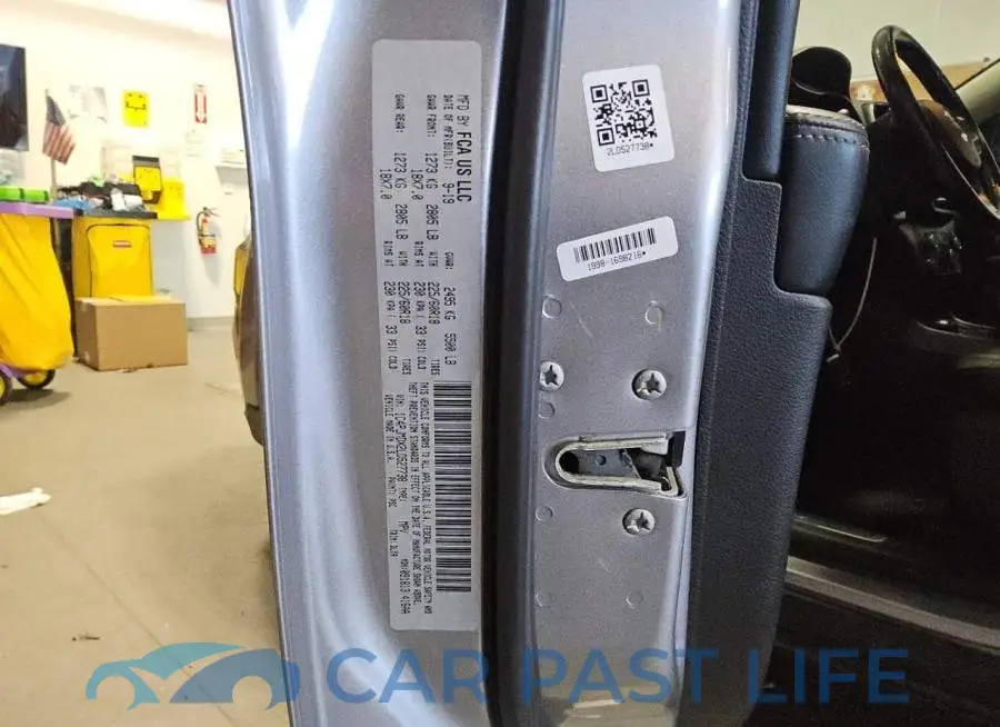 1C4PJMDX2LD527738# 13