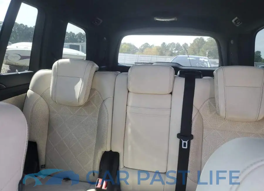 4JGDF7DE8JB131841# 10