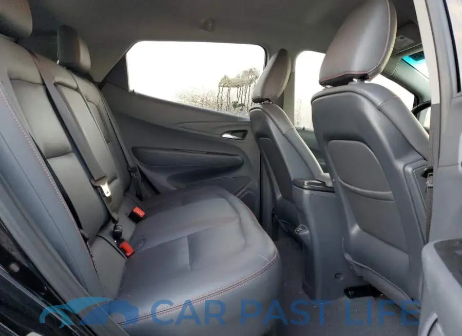1G1FZ6S07L4144974# 11