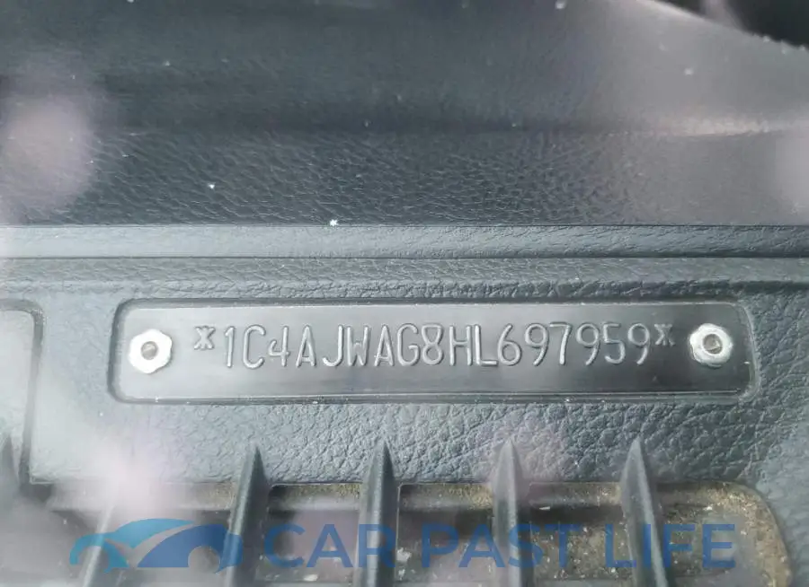 1C4AJWAG8HL697959# 12