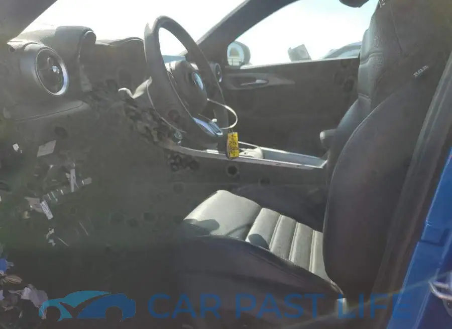 ZASPATAWXS3088237# 7