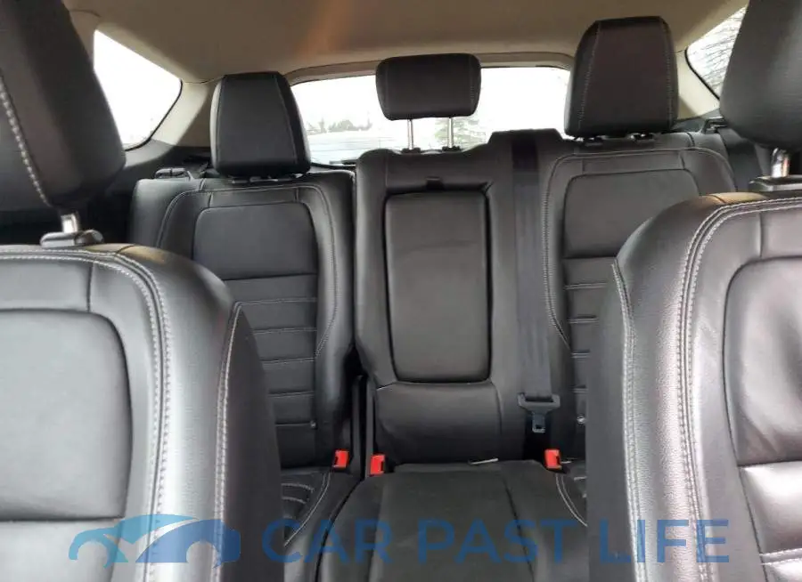 1FMCU9JD4HUE88568# 10