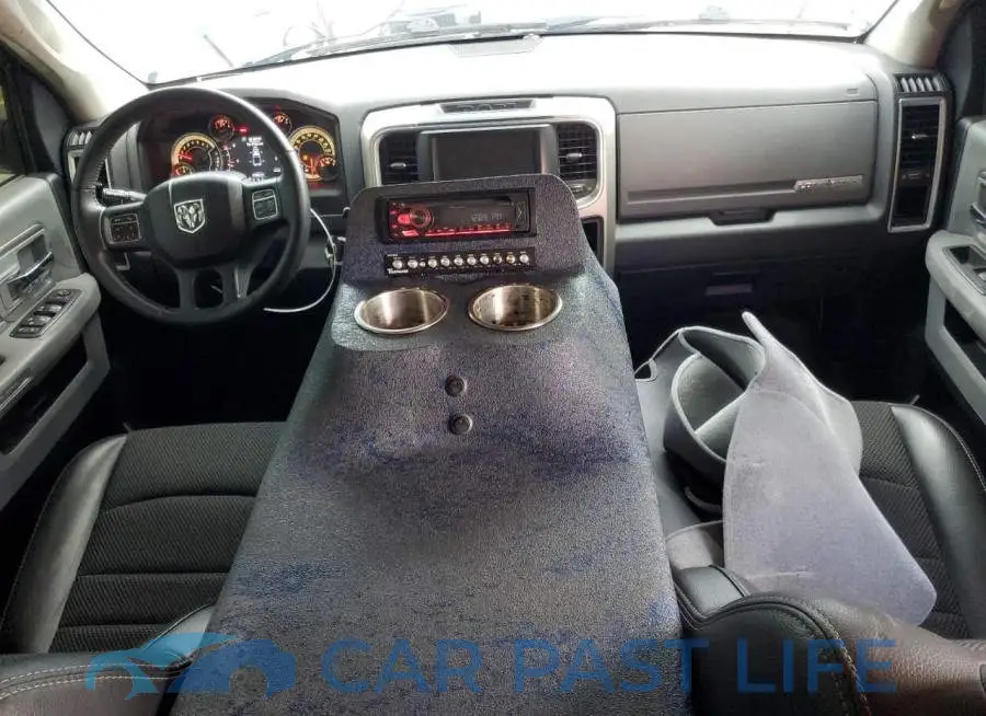 1C6RR6LT1HS695960# 8