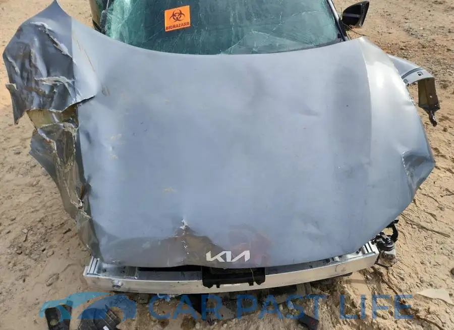 KNDC34LA6R5211185# 12