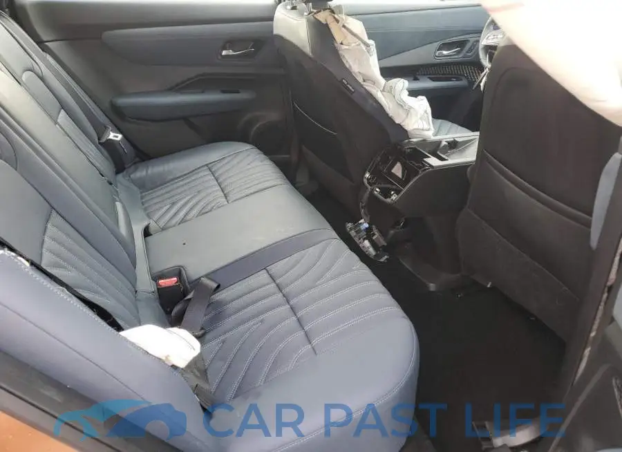 JN1DF0CD1RM730183# 11