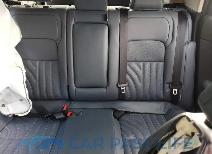 JN1DF0CD1RM730183# 10
