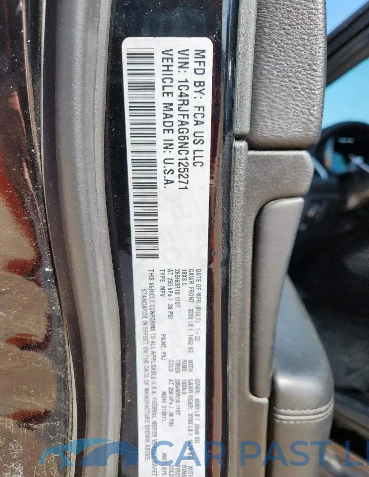 1C4RJFAG6NC125271# 13
