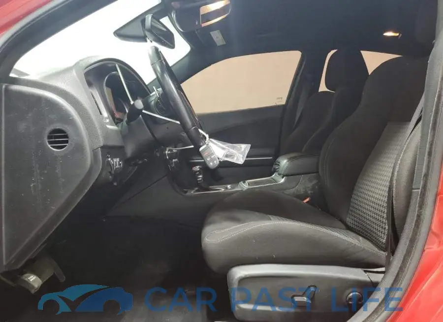 2C3CDXHG4NH160935# 7