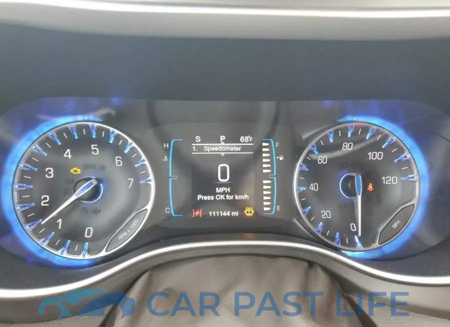 2C4RC1DG1HR608977# 9