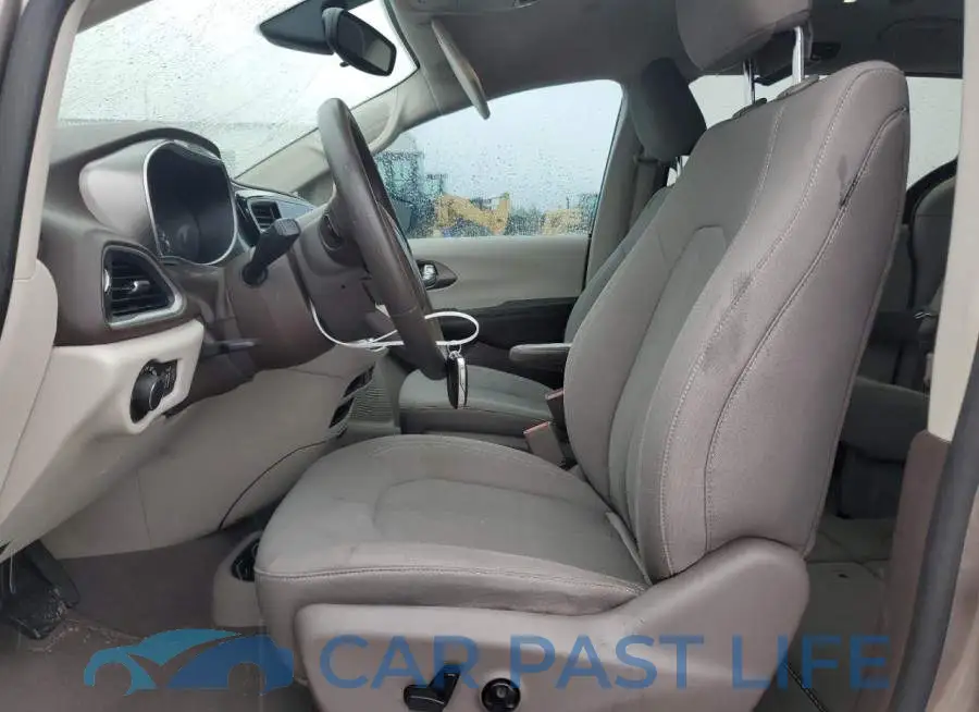 2C4RC1DG1HR608977# 7