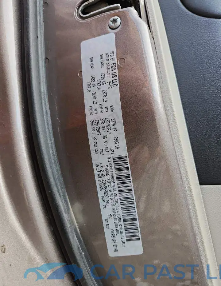 2C4RC1EG6HR578227# 14