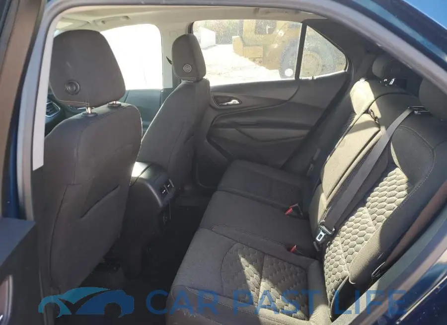 2GNAXUEV8L6203359# 11