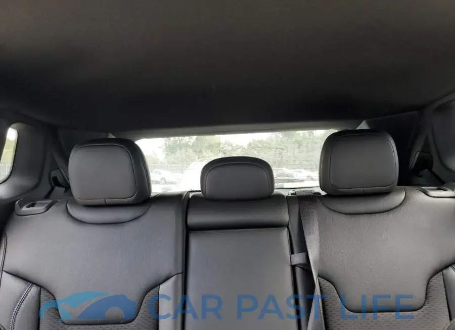 3C4NJDBN6ST538887# 10