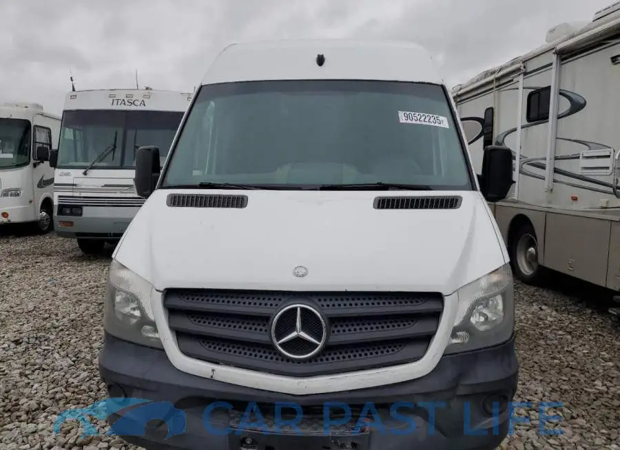 WD3PE8DD9GP174527# 5