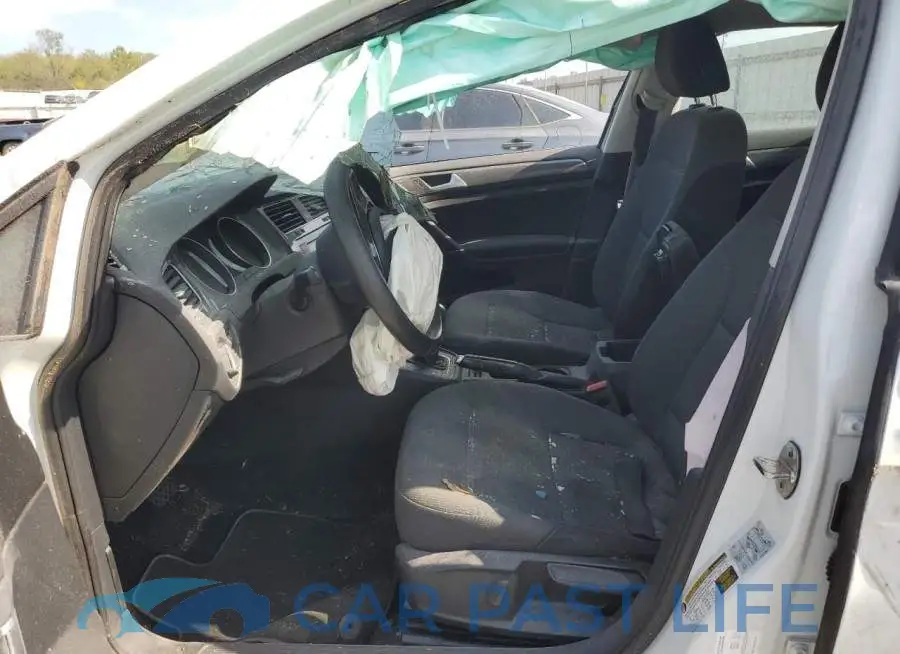 3VW117AU8KM517992# 7