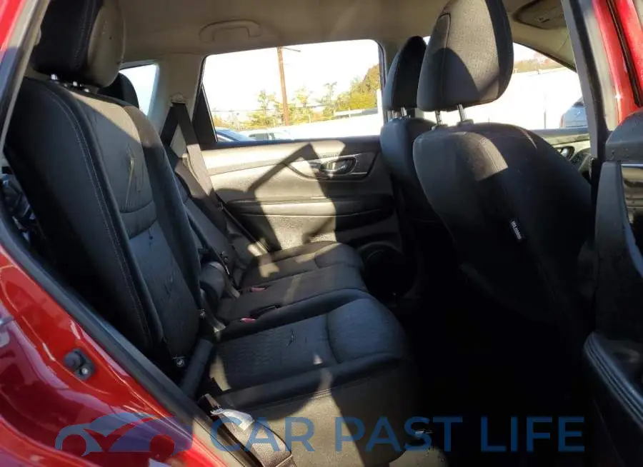 JN8AT2MV2HW008997# 11