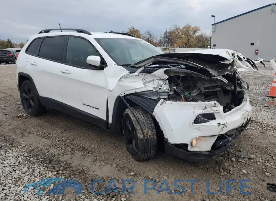 1C4PJLCB8GW217409# 4