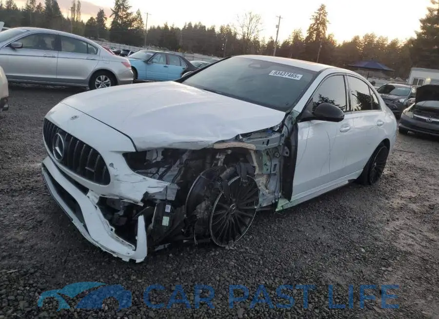W1KAF8HB7PR122194# 1