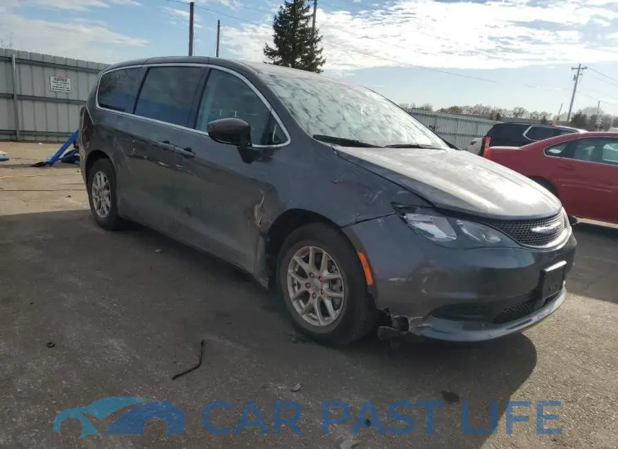 2C4RC1CG8NR203437# 4