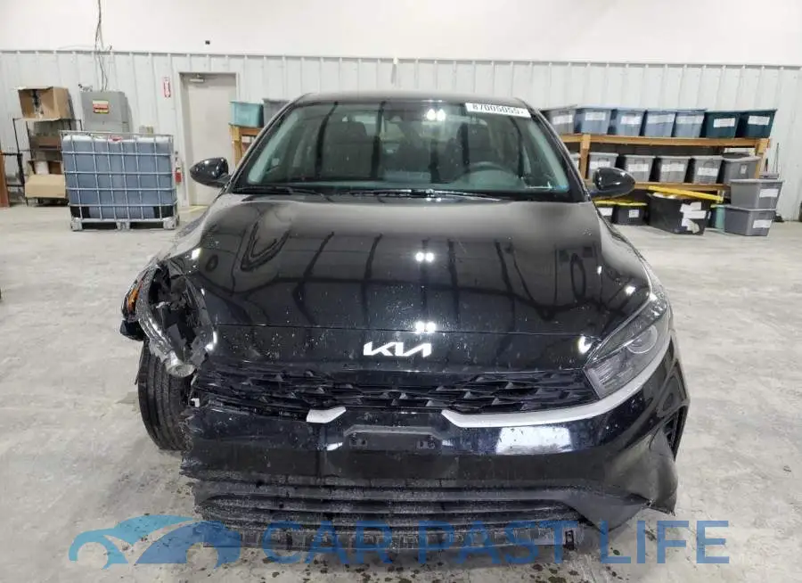 3KPF24AD8RE804404# 5