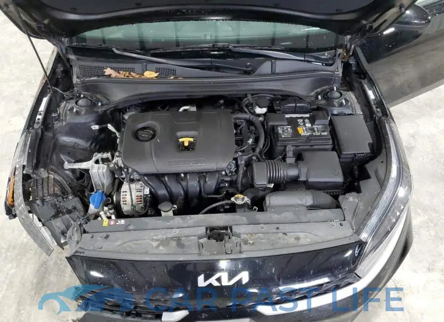 3KPF24AD8RE804404# 11