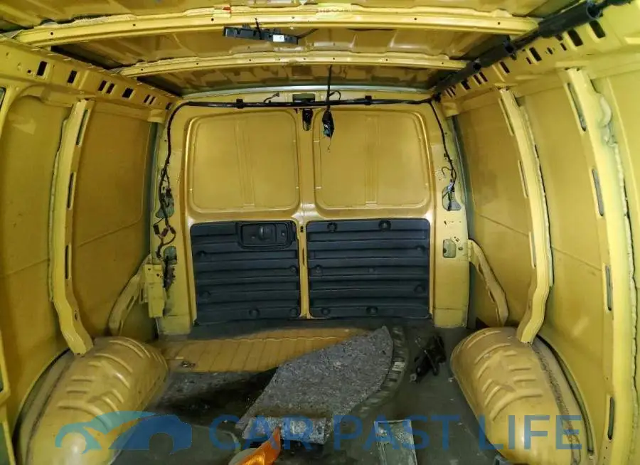 1GTW7AFG2L1252332# 10