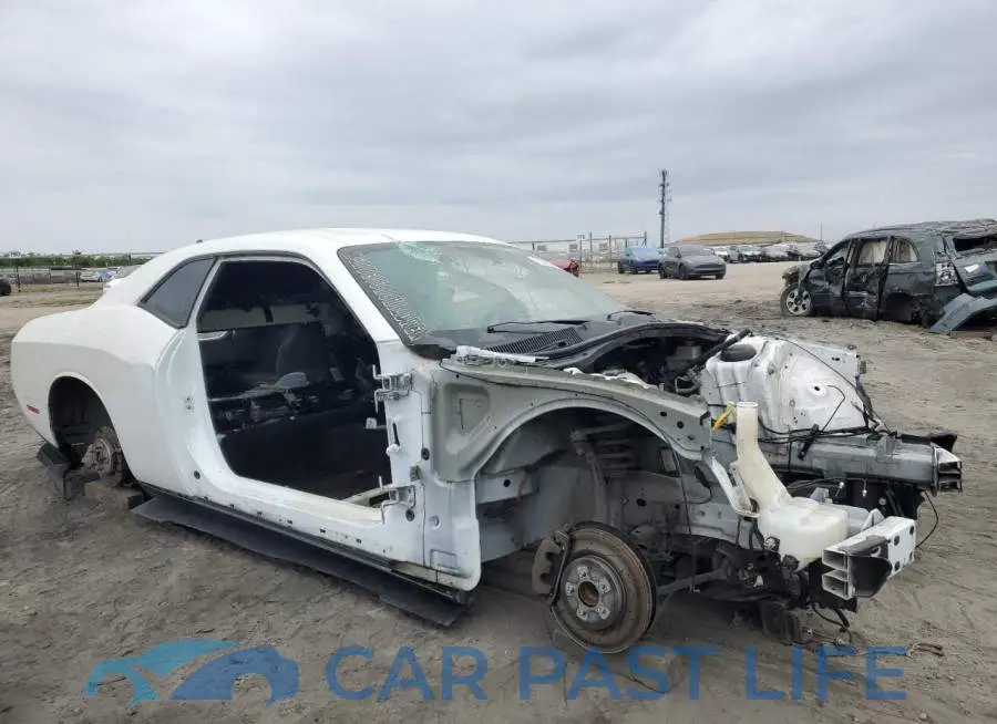 2C3CDZBT2GH202040# 4