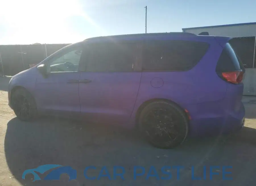 2C4RC1BG5HR528634# 2
