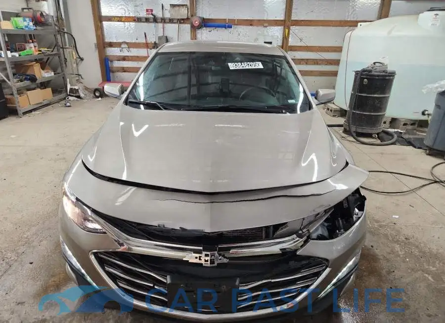 1G1ZD5ST9SF143313# 5