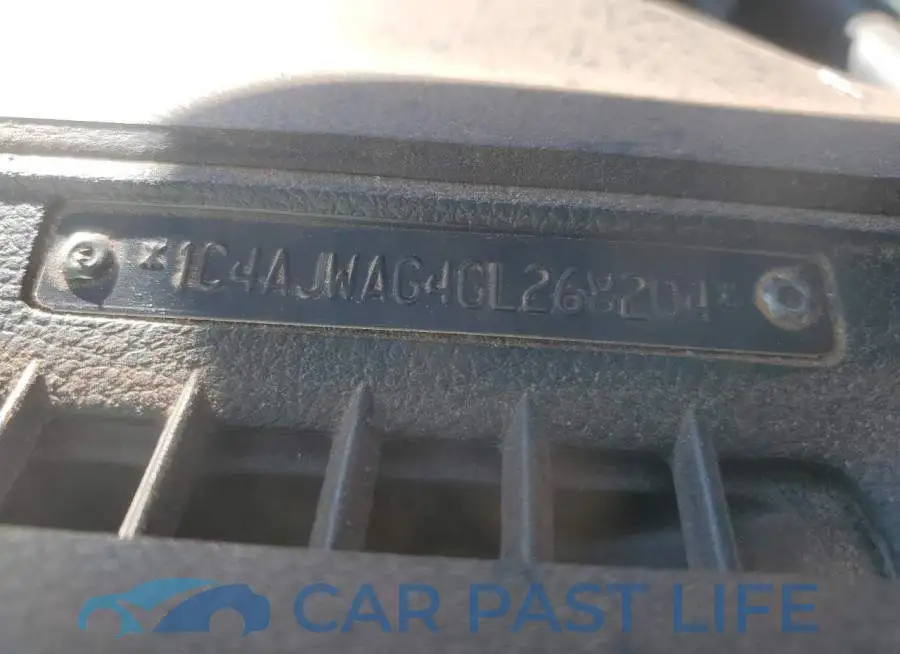 1C4AJWAG4GL268204# 12