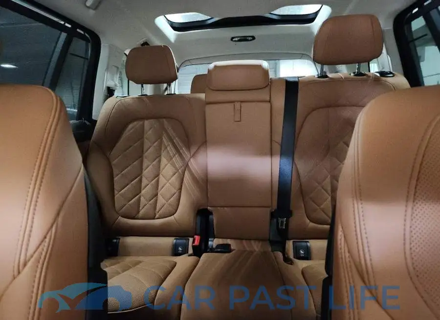 5UX23EM04T9075466# 10