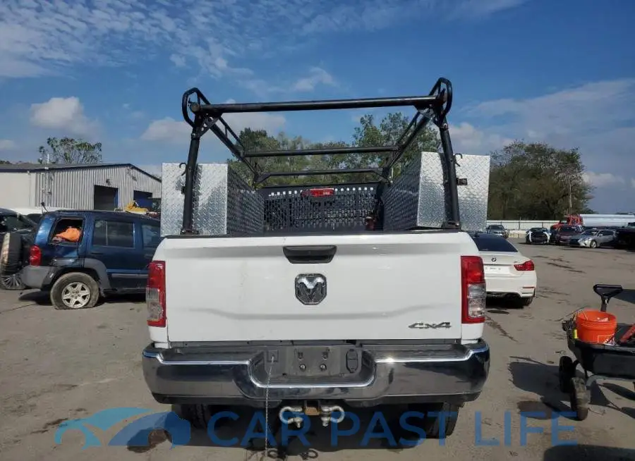 3C6UR5HJ1RG114994# 6
