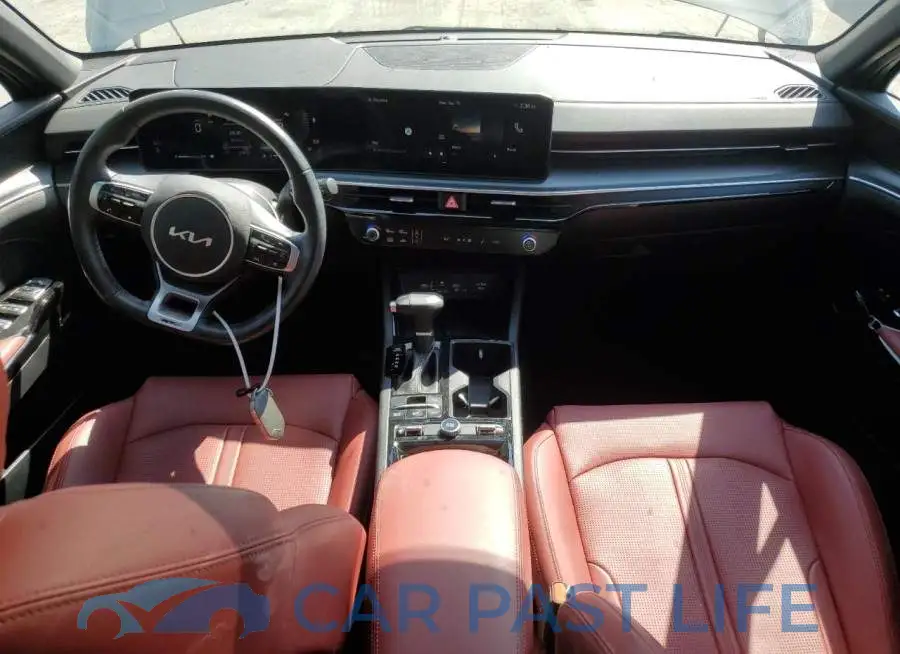 KNAG64J7XS5269500# 8