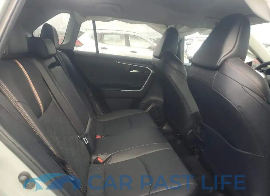2T3J1RFV6NW316336# 11