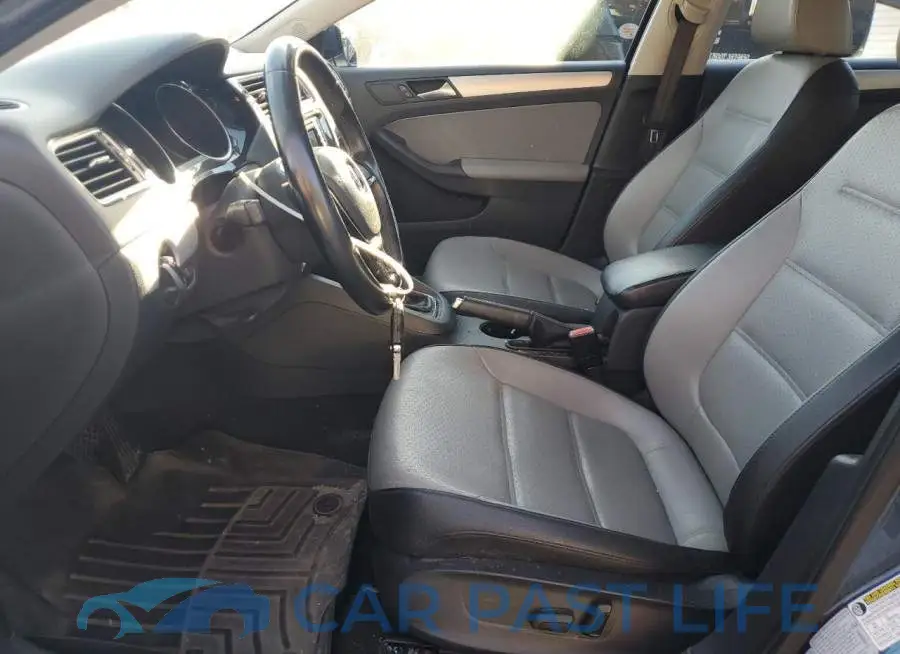 3VW637AJ0GM398199# 7