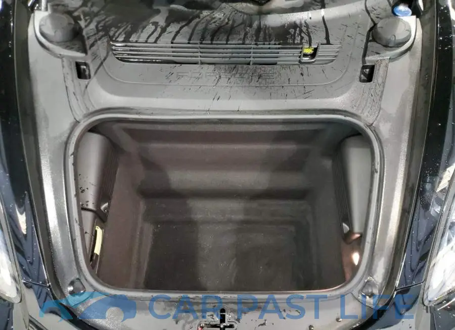 WP0AA2A84GK171608# 11