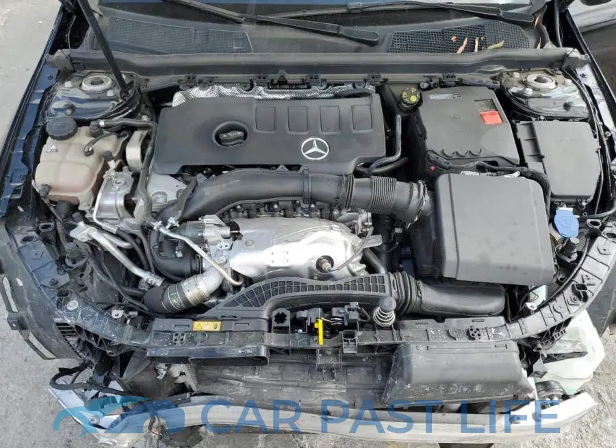 W1K5J4GB2NN314086# 11