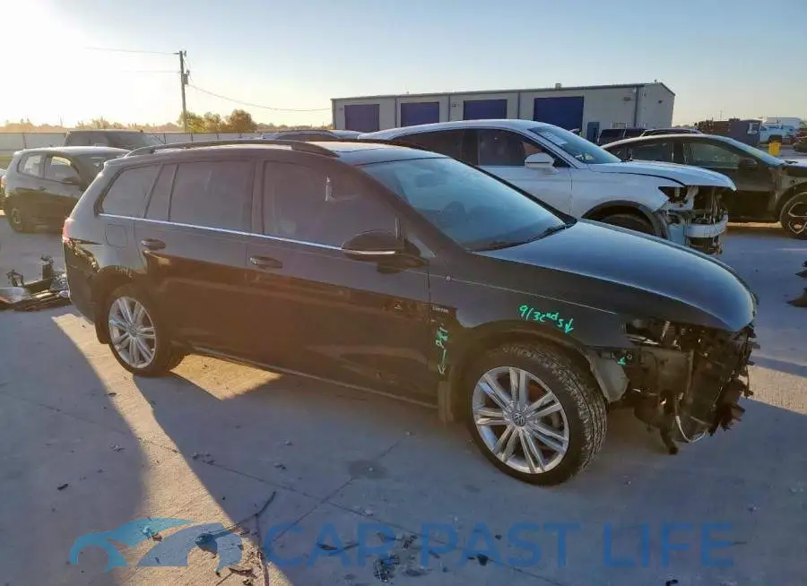 3VWC17AU6GM522401# 4