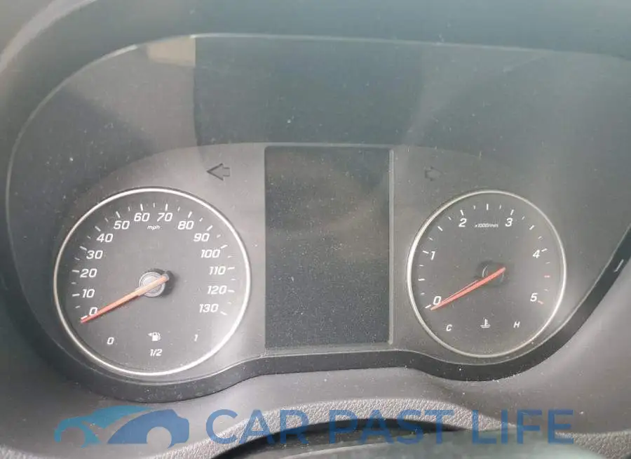 W1X5EDHY3KT018728# 9