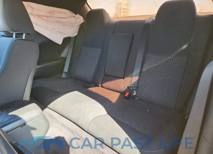 2C3CDZAG3JH245216# 10