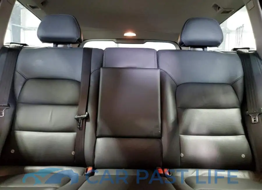 YV4612NX9G1269401# 10