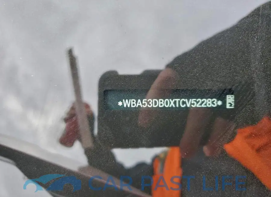WBA53DB0XTCV52283# 12