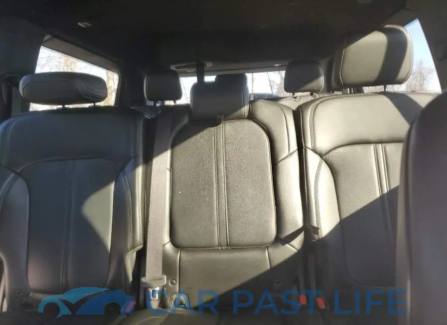 1C4SJVAP1RS197177# 10