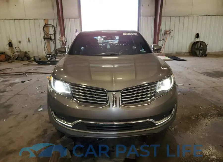 2LMTJ8LR6GBL51720# 5