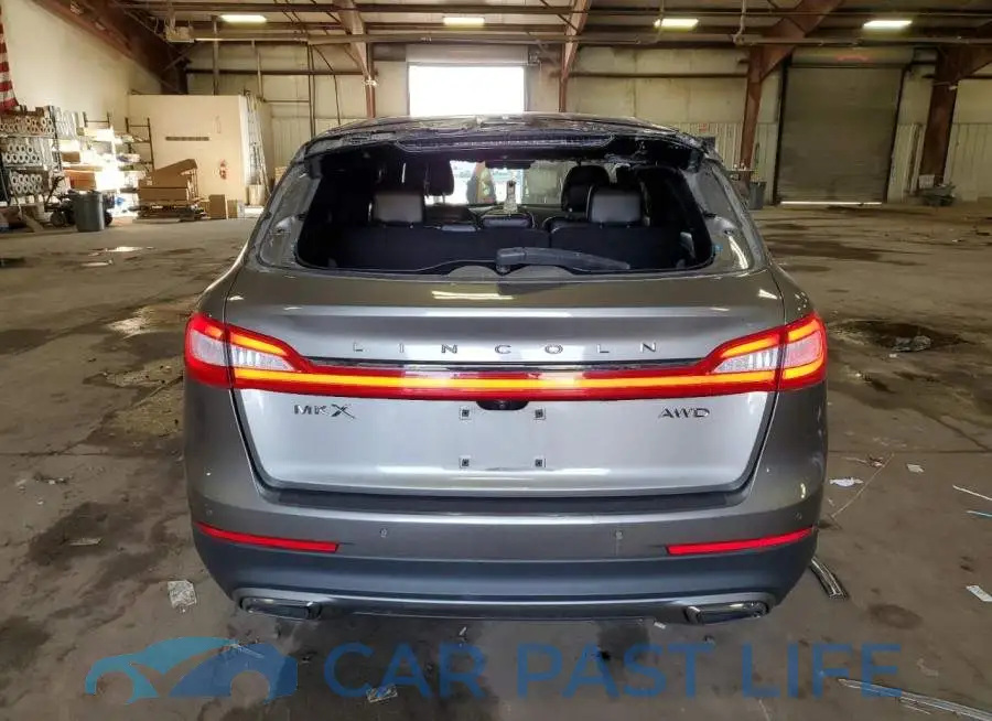 2LMTJ8LR6GBL51720# 6