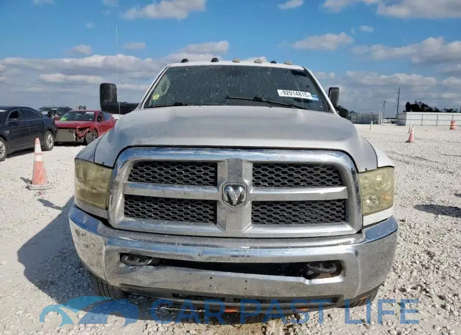 3C63RRGL8JG413165# 5