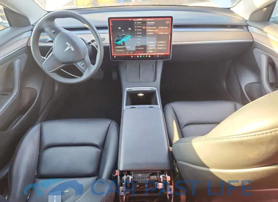 5YJ3E1EAXPF546273# 8