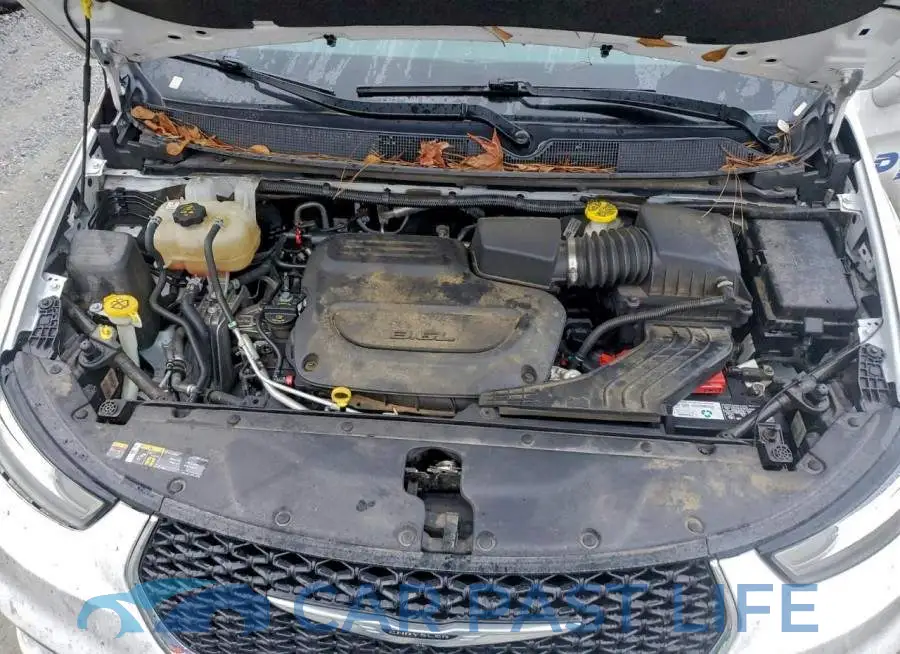 2C4RC1BG8NR197382# 12