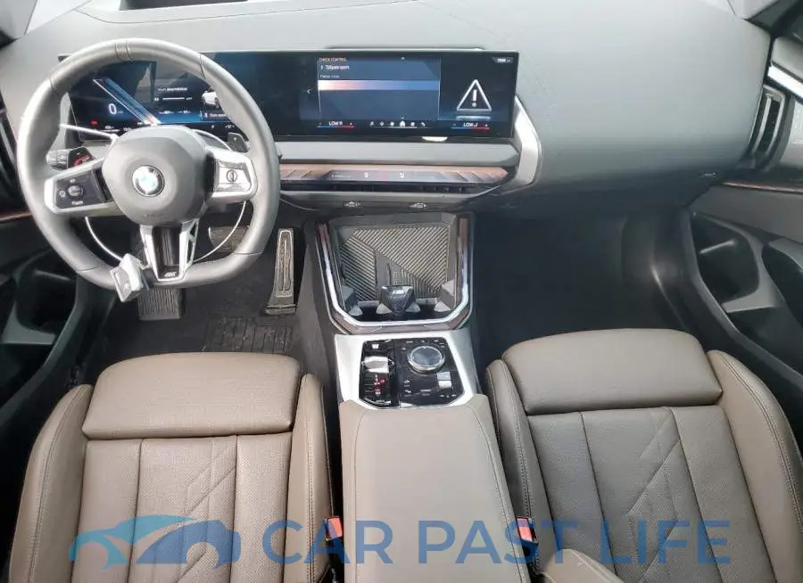 5UX53GP06T9142282# 8
